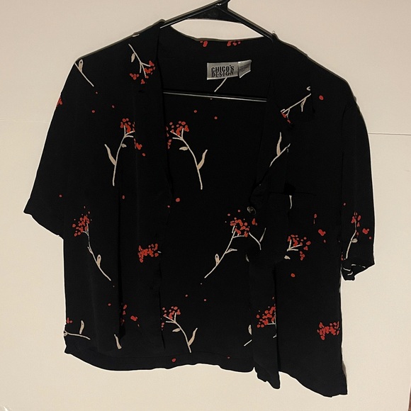 CHICO’s Design Simple Floral Top - Picture 1 of 4